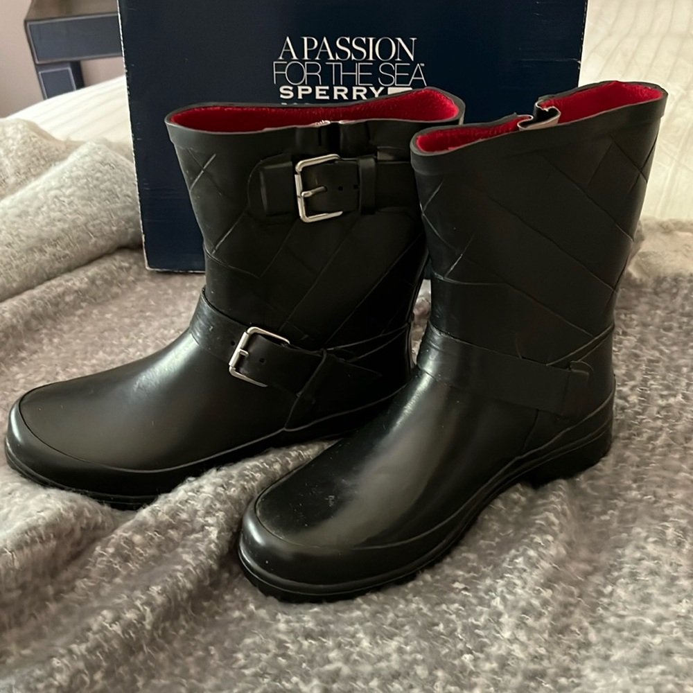 Sperry Falcon Quilted Rain Boots